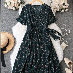 SHEIN Dark Green Floral Maxi Dress